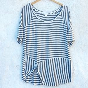 Woman's Size XL Top